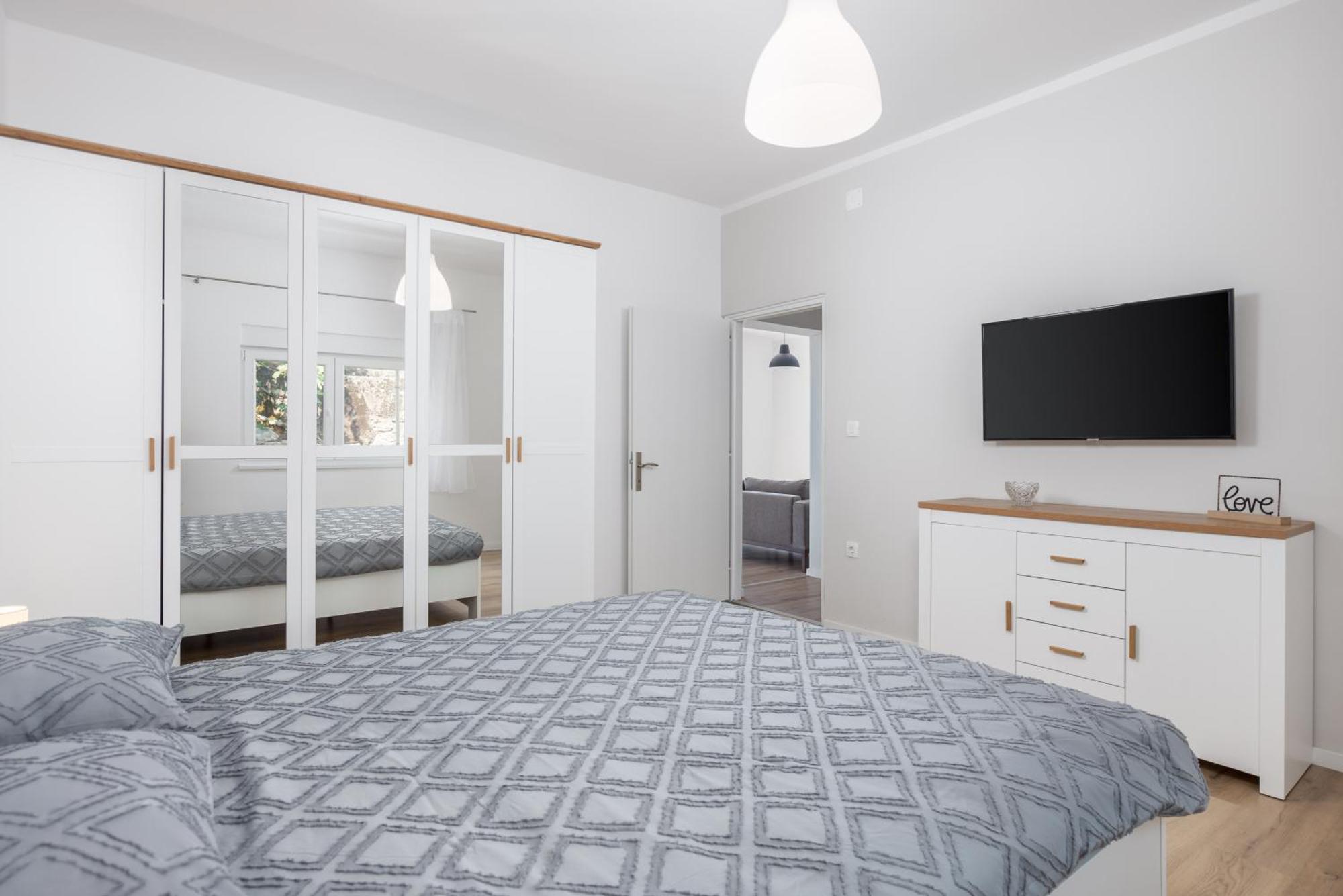 Apartment Div Laurana Esterno foto